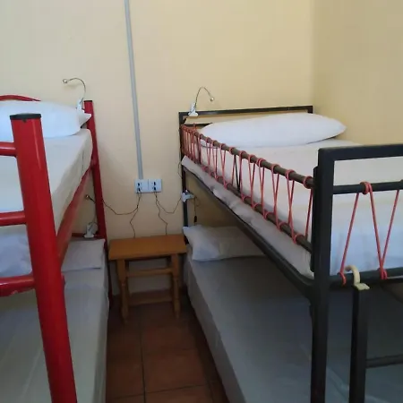 Refugio Arrabales *